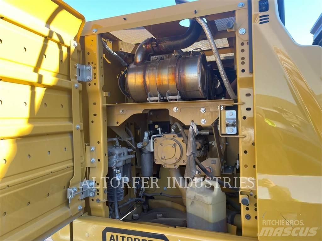 CAT 323-07 Гусеничні екскаватори