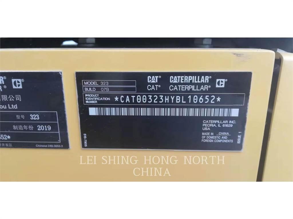 CAT 323-07 Гусеничні екскаватори