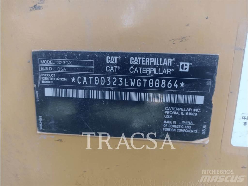 CAT 323 GX Гусеничні екскаватори