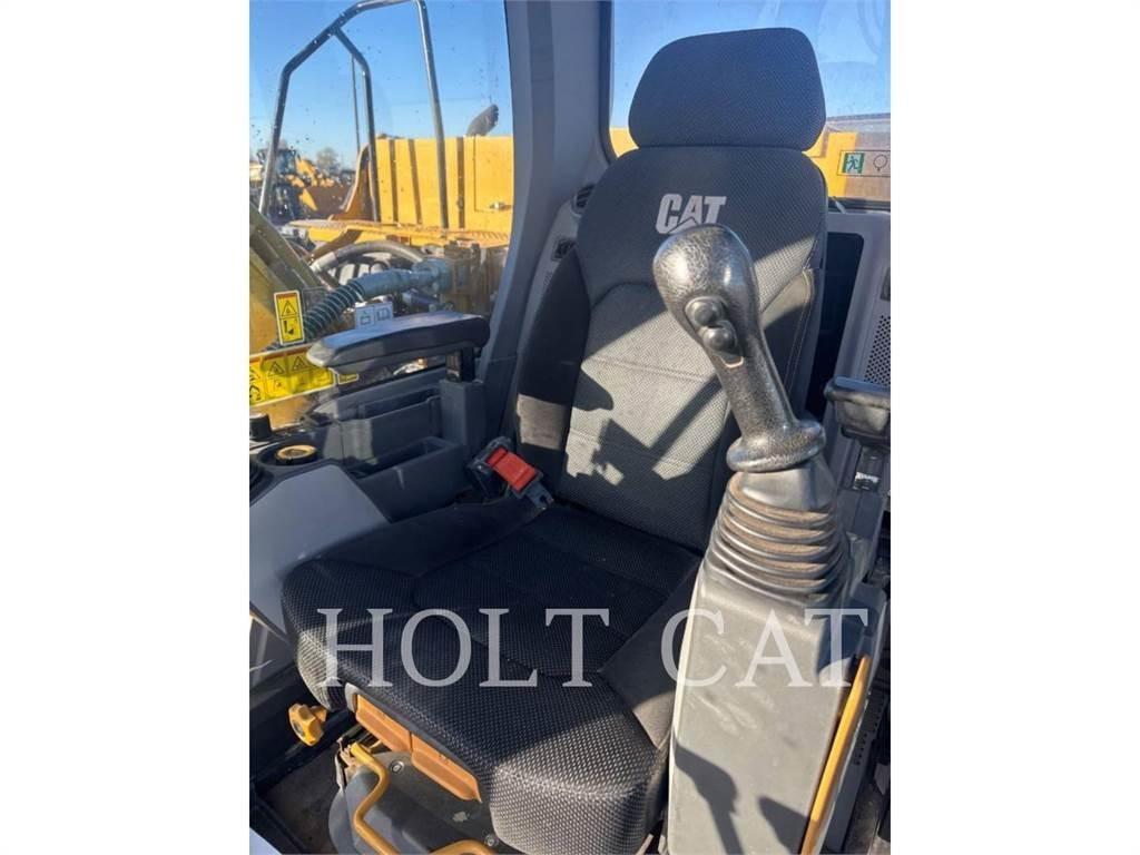 CAT 323 TC Гусеничні екскаватори