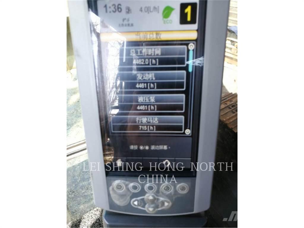 CAT 323D2L Гусеничні екскаватори