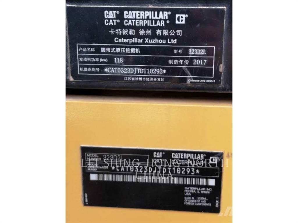 CAT 323D2L Гусеничні екскаватори