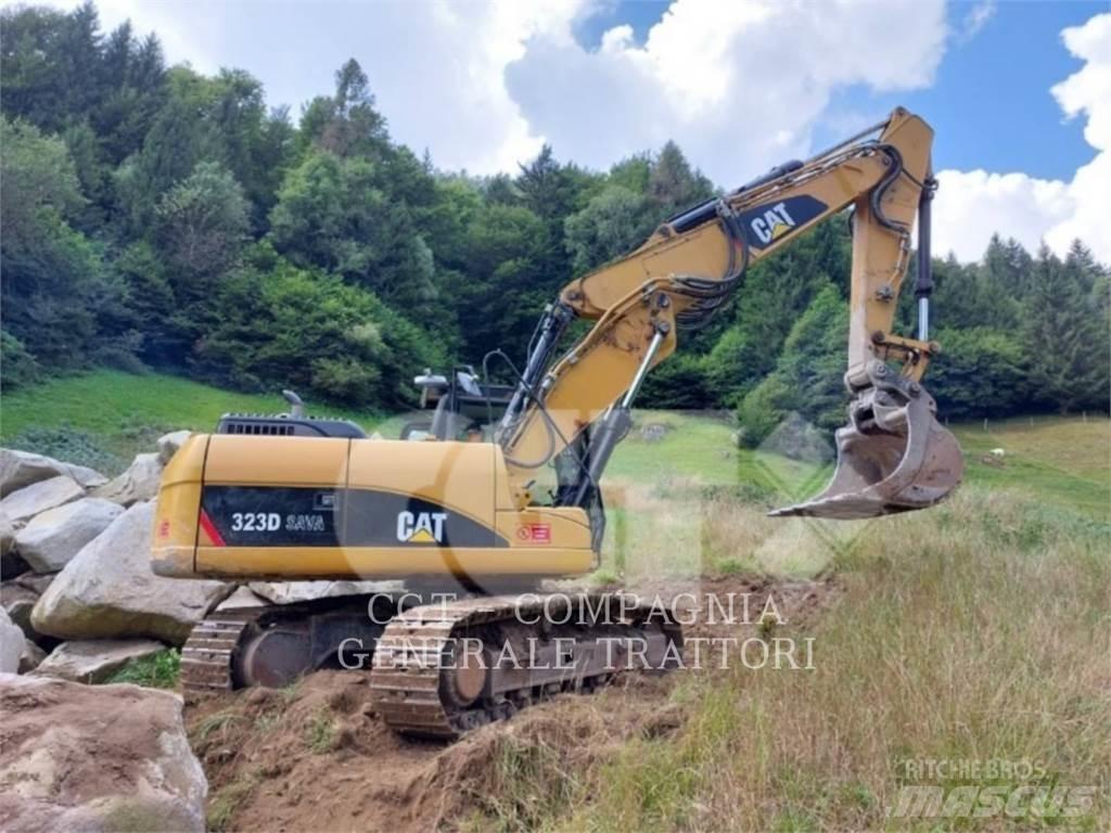CAT 323DSA Гусеничні екскаватори