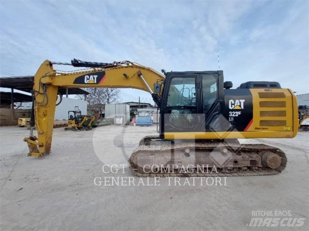 CAT 323E Гусеничні екскаватори