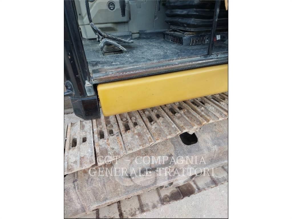 CAT 323E Гусеничні екскаватори