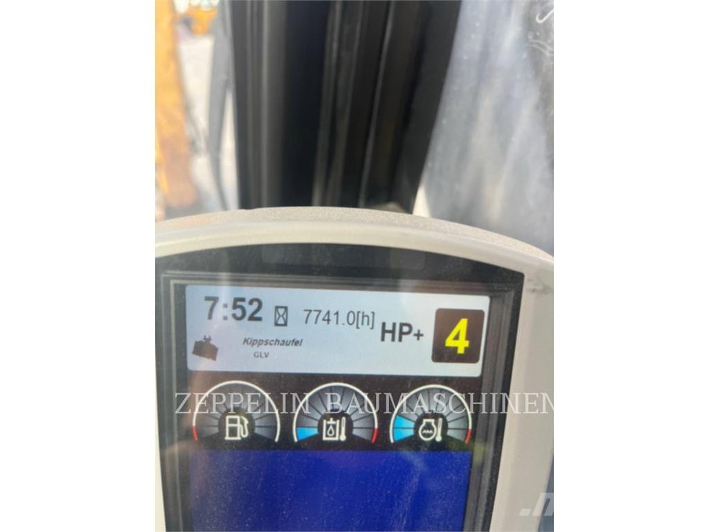 CAT 323EL Гусеничні екскаватори
