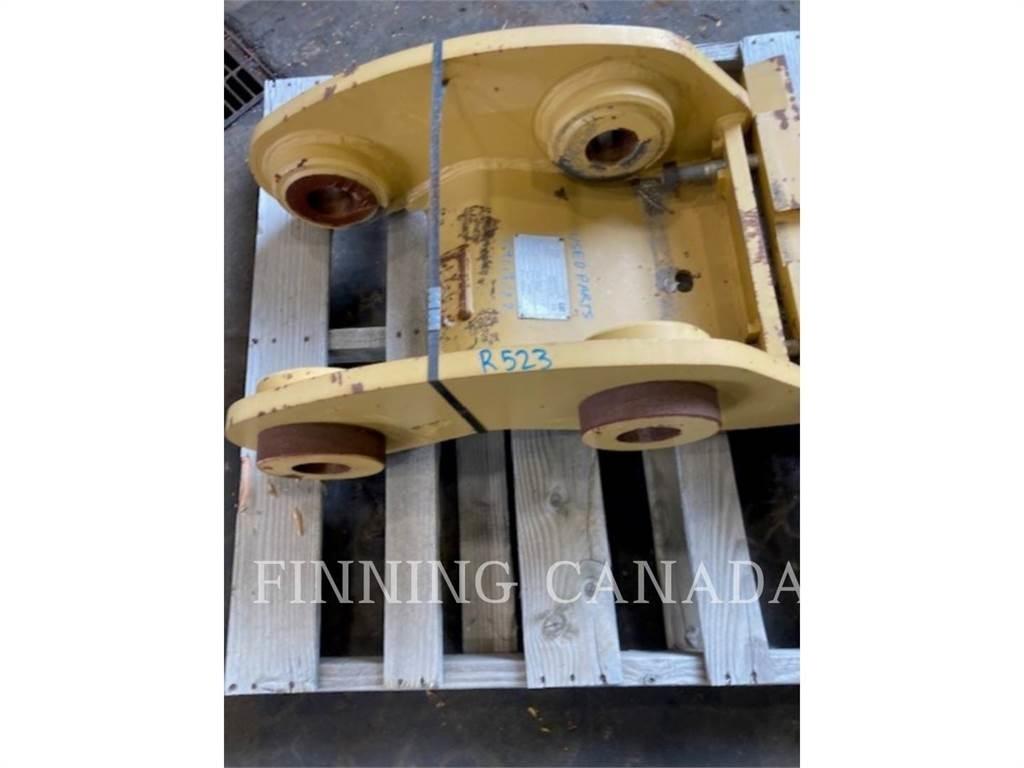 CAT 323F Швидкі з`єднувачі