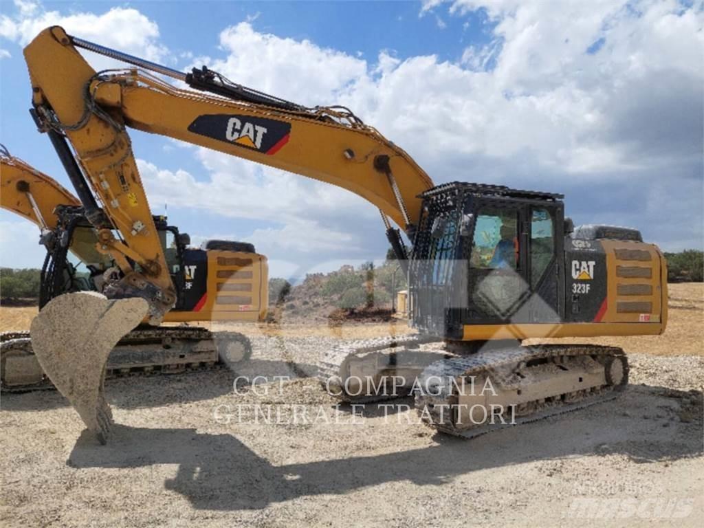 CAT 323F Гусеничні екскаватори