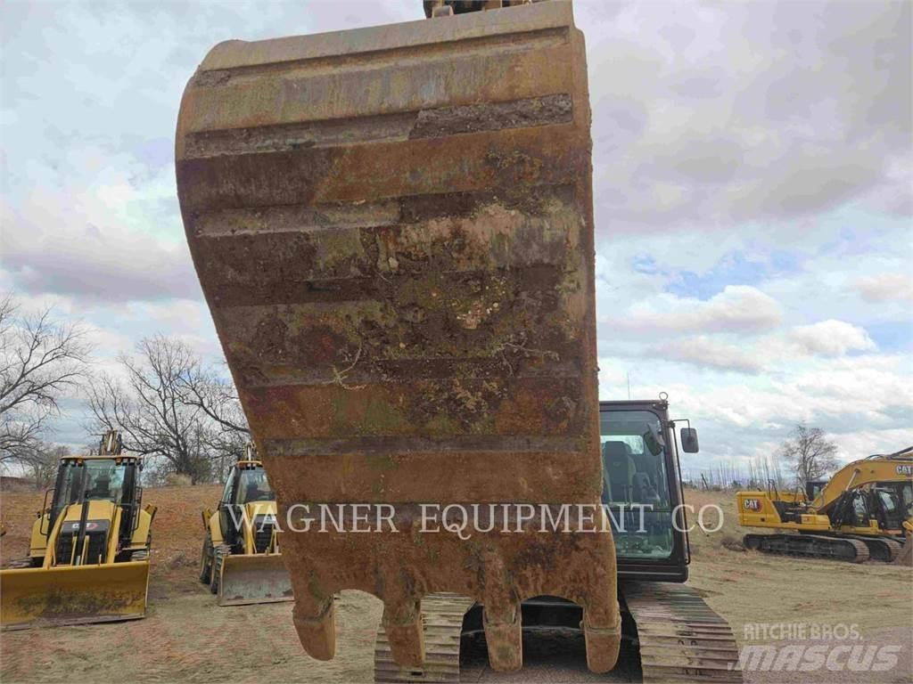 CAT 323FL TC Гусеничні екскаватори