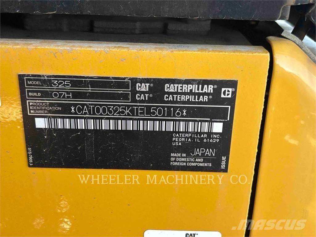 CAT 325 TH Гусеничні екскаватори
