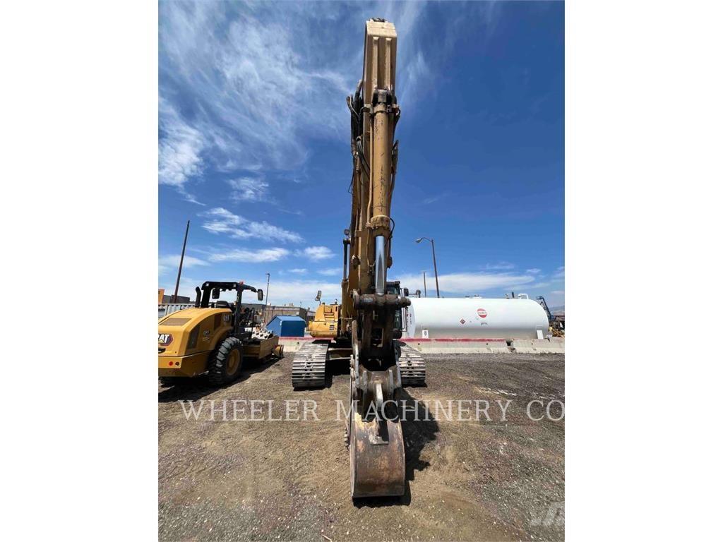 CAT 325CL Гусеничні екскаватори