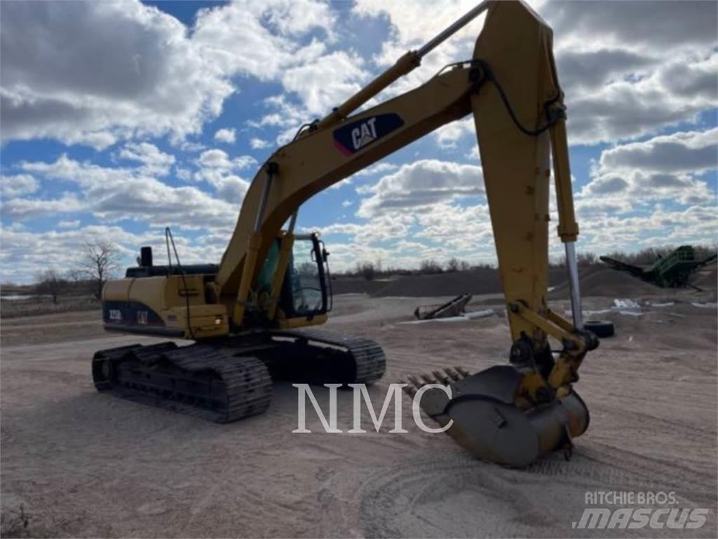CAT 325DL Гусеничні екскаватори