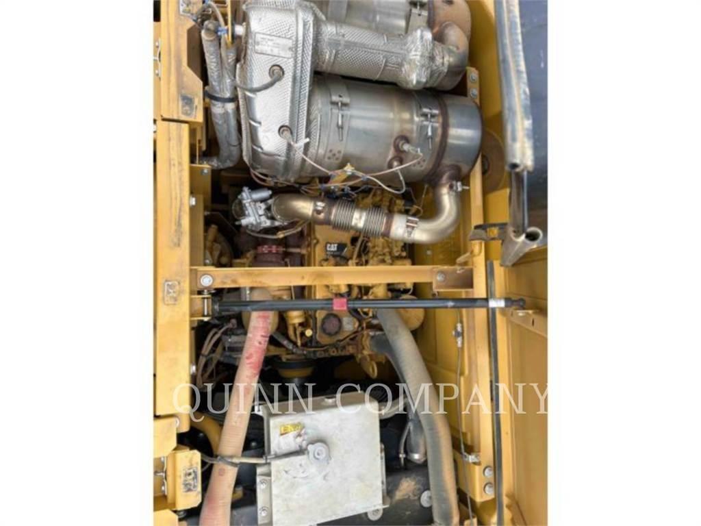 CAT 325F Гусеничні екскаватори