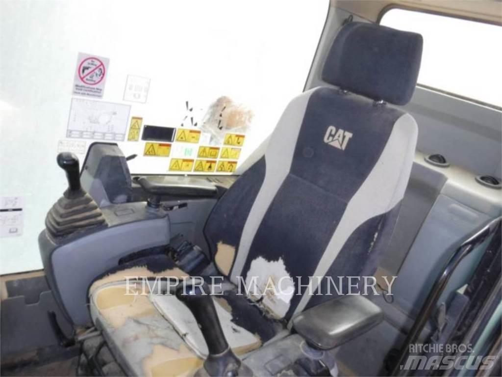 CAT 325F Гусеничні екскаватори