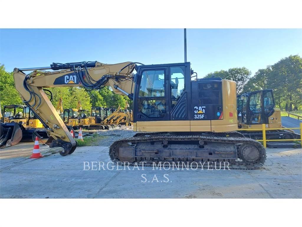 CAT 325F CR Гусеничні екскаватори