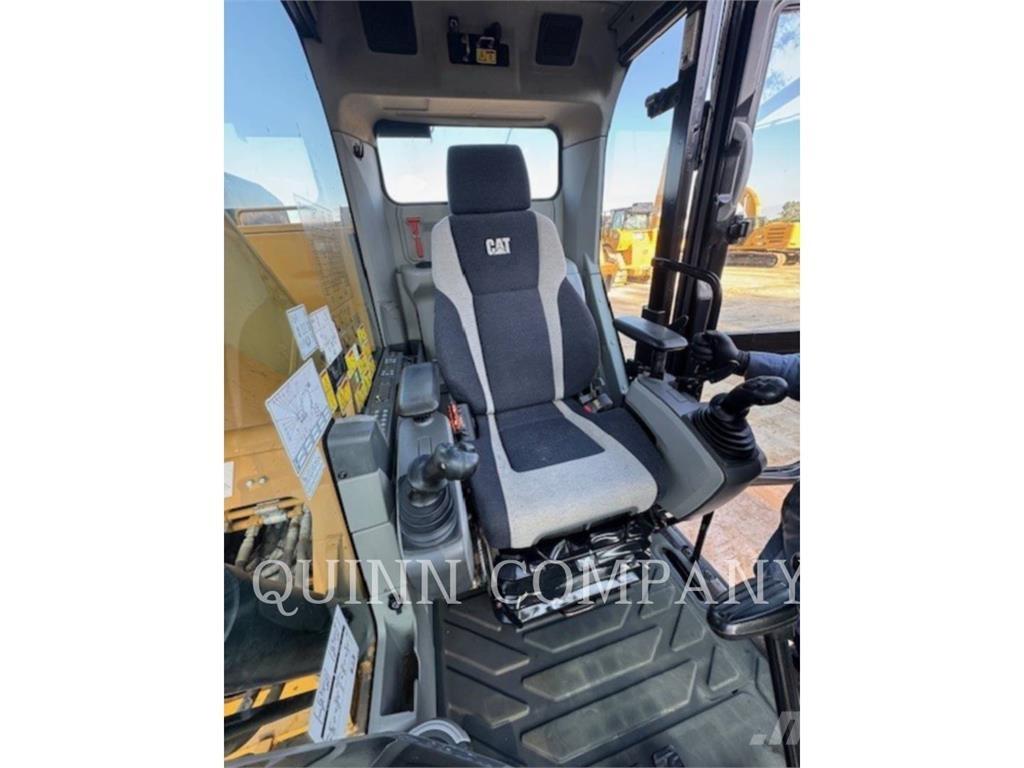 CAT 325FL Гусеничні екскаватори