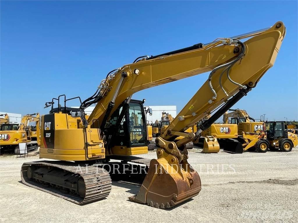 CAT 325FLCR Гусеничні екскаватори