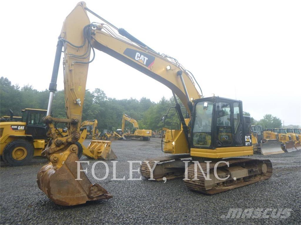 CAT 325FLCR Гусеничні екскаватори