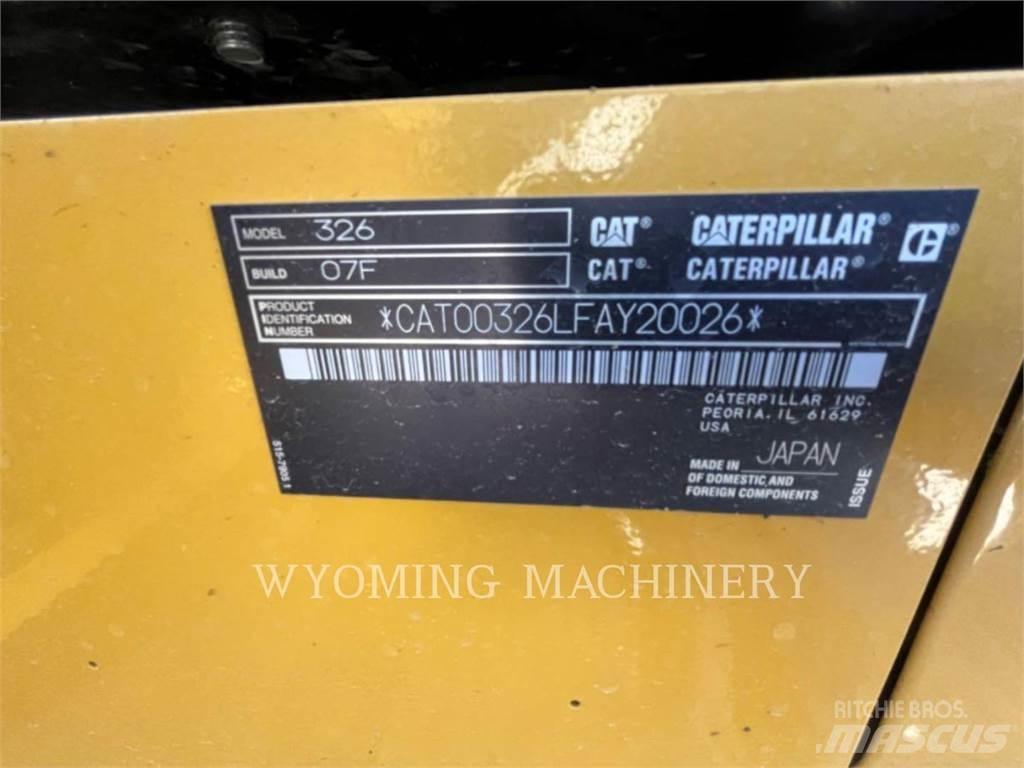 CAT 326 Гусеничні екскаватори
