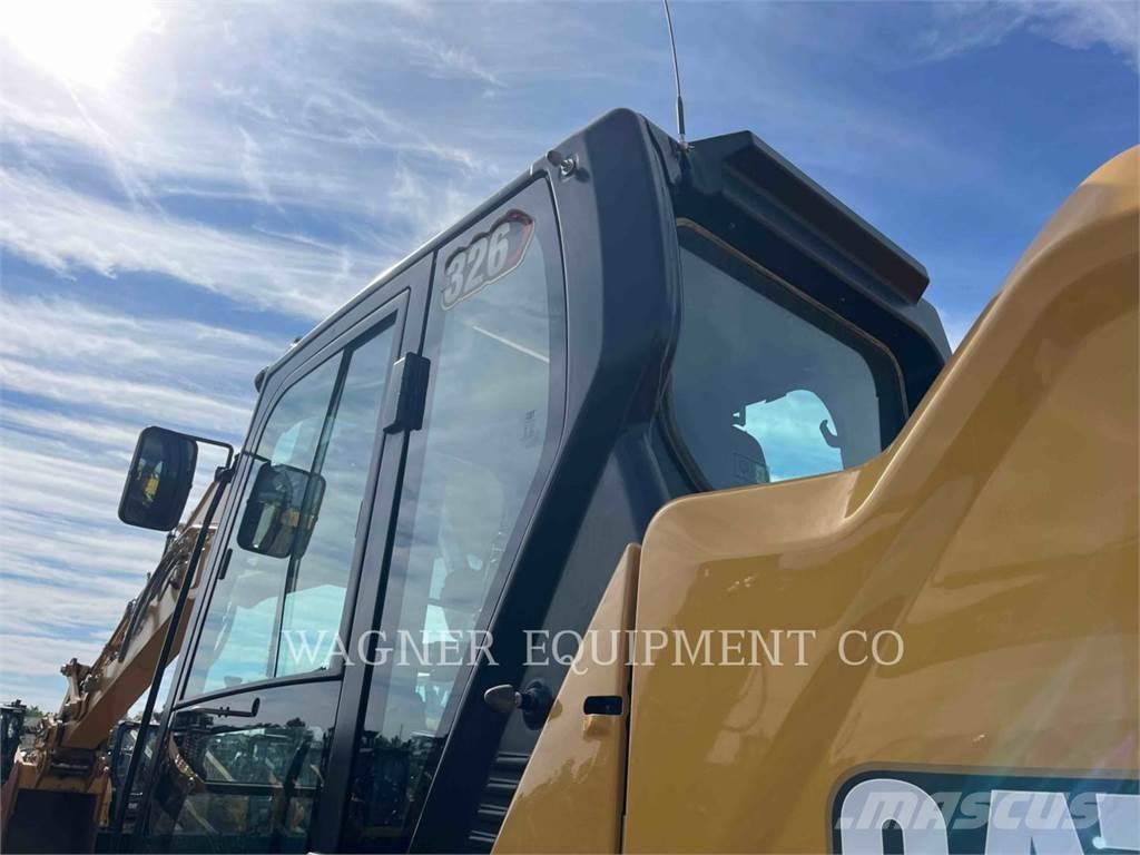 CAT 326 Гусеничні екскаватори