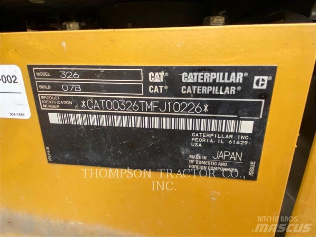 CAT 326 Гусеничні екскаватори