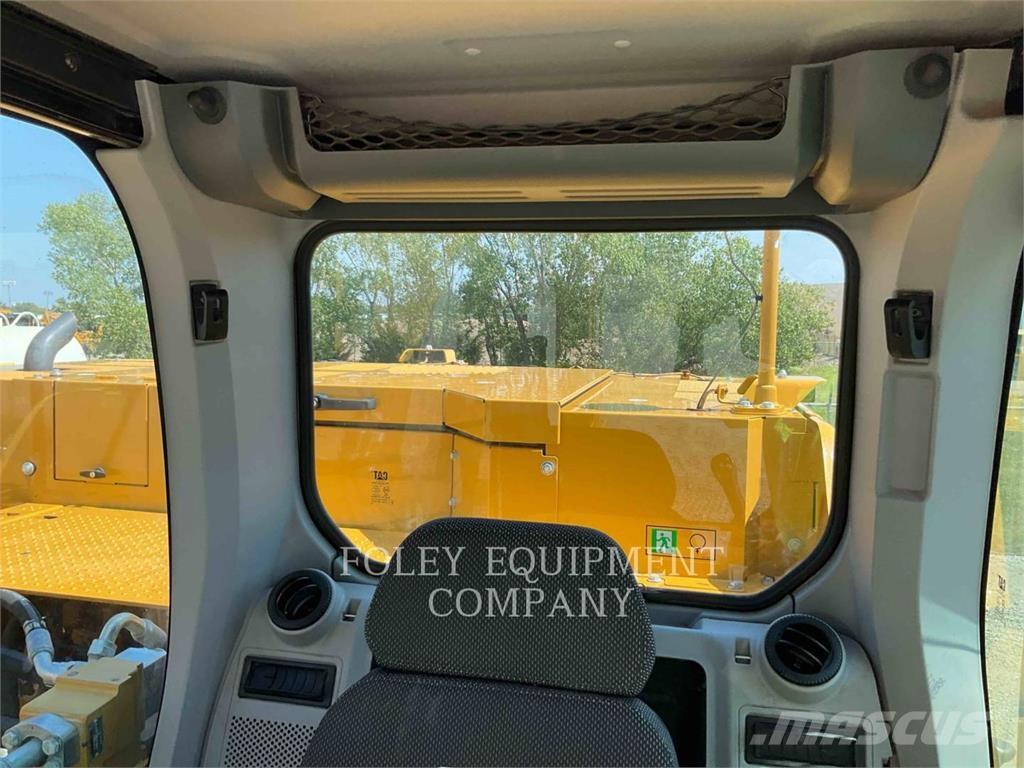 CAT 326-079X Гусеничні екскаватори