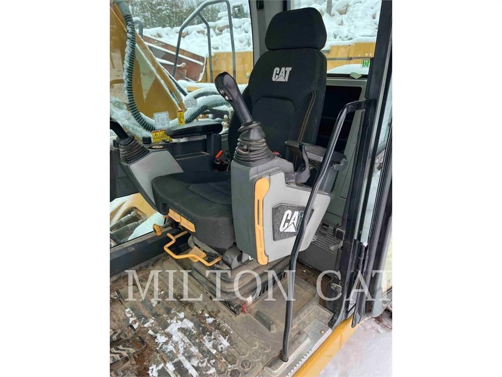 CAT 32607 Гусеничні екскаватори