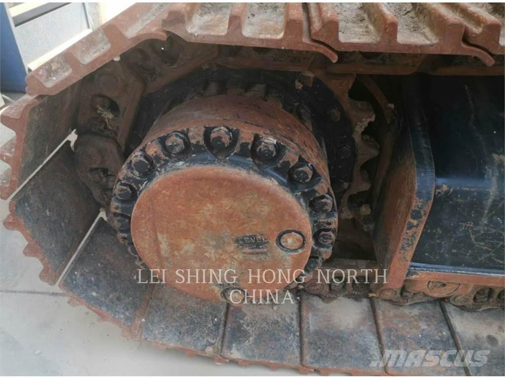 CAT 326D2L Гусеничні екскаватори