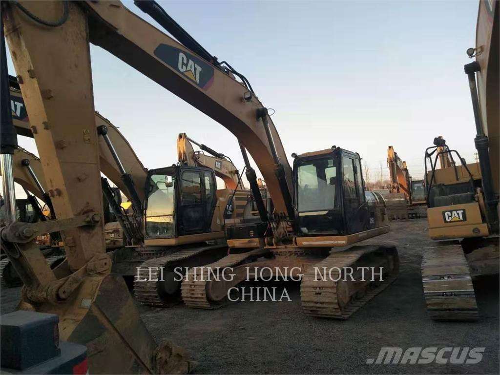 CAT 326D2L Гусеничні екскаватори