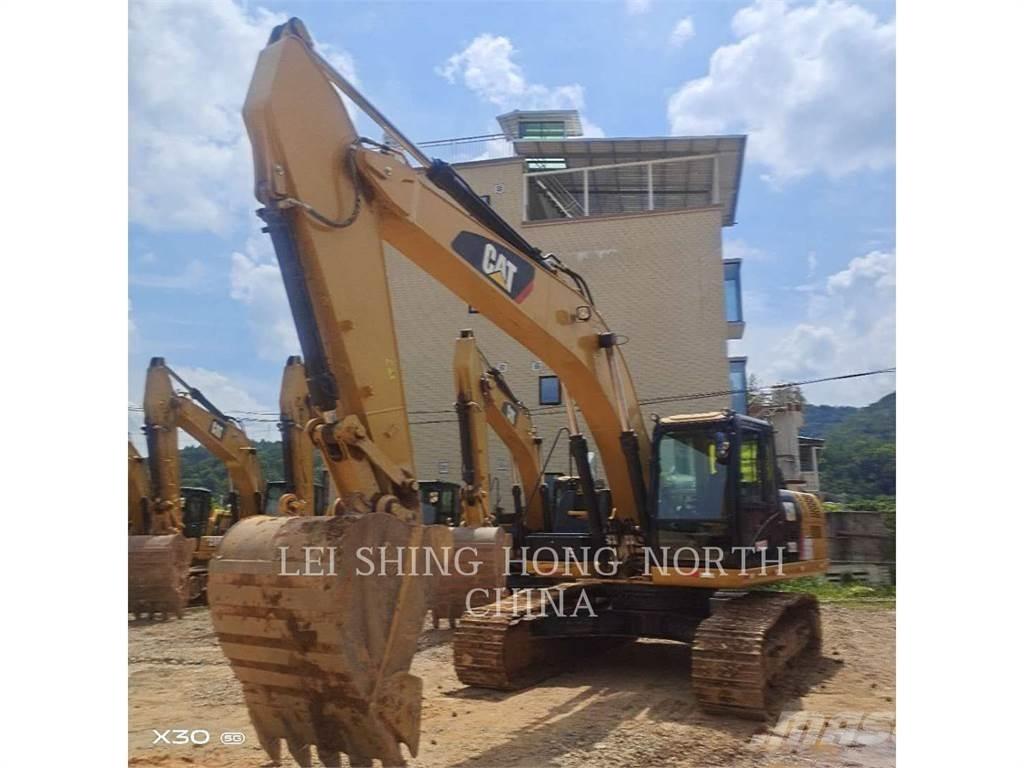 CAT 326D2L Гусеничні екскаватори