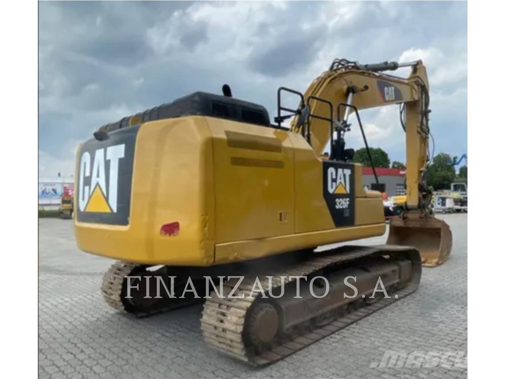 CAT 326F Гусеничні екскаватори