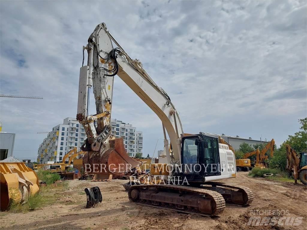 CAT 326FL Гусеничні екскаватори