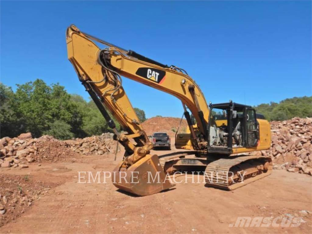 CAT 326FL Гусеничні екскаватори
