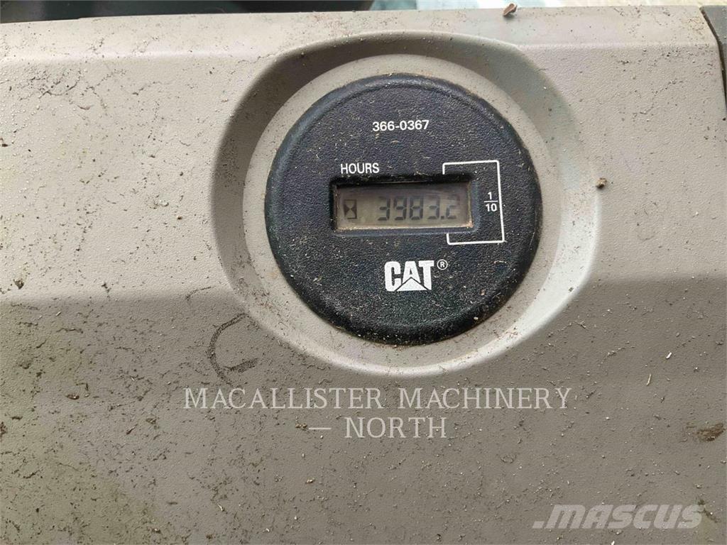 CAT 326FL PTQ Гусеничні екскаватори