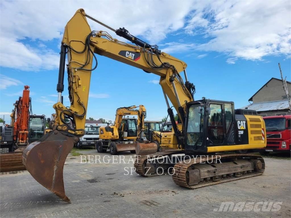 CAT 326FLN Гусеничні екскаватори