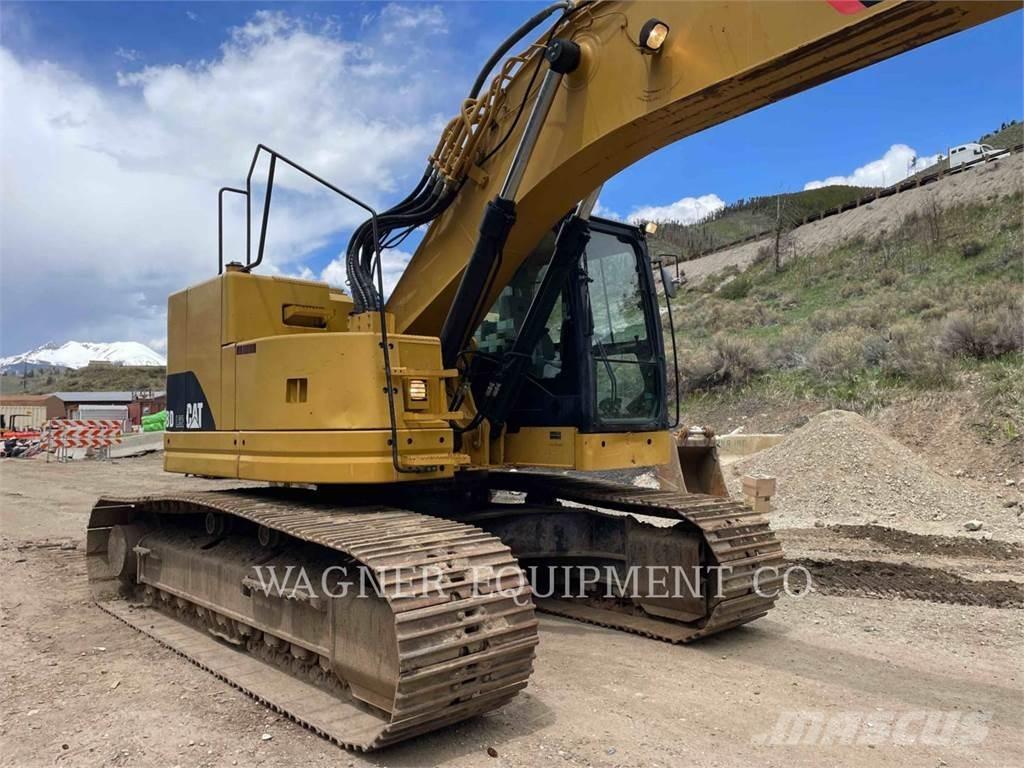 CAT 328D LCR Гусеничні екскаватори