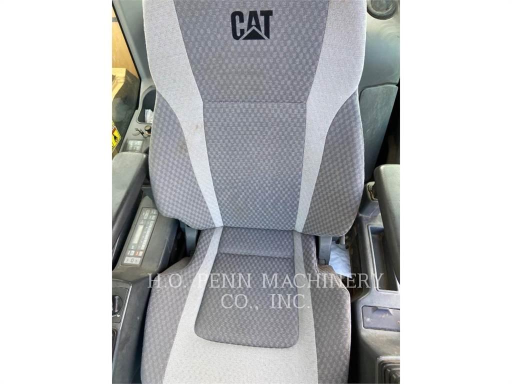 CAT 328DLCR Гусеничні екскаватори