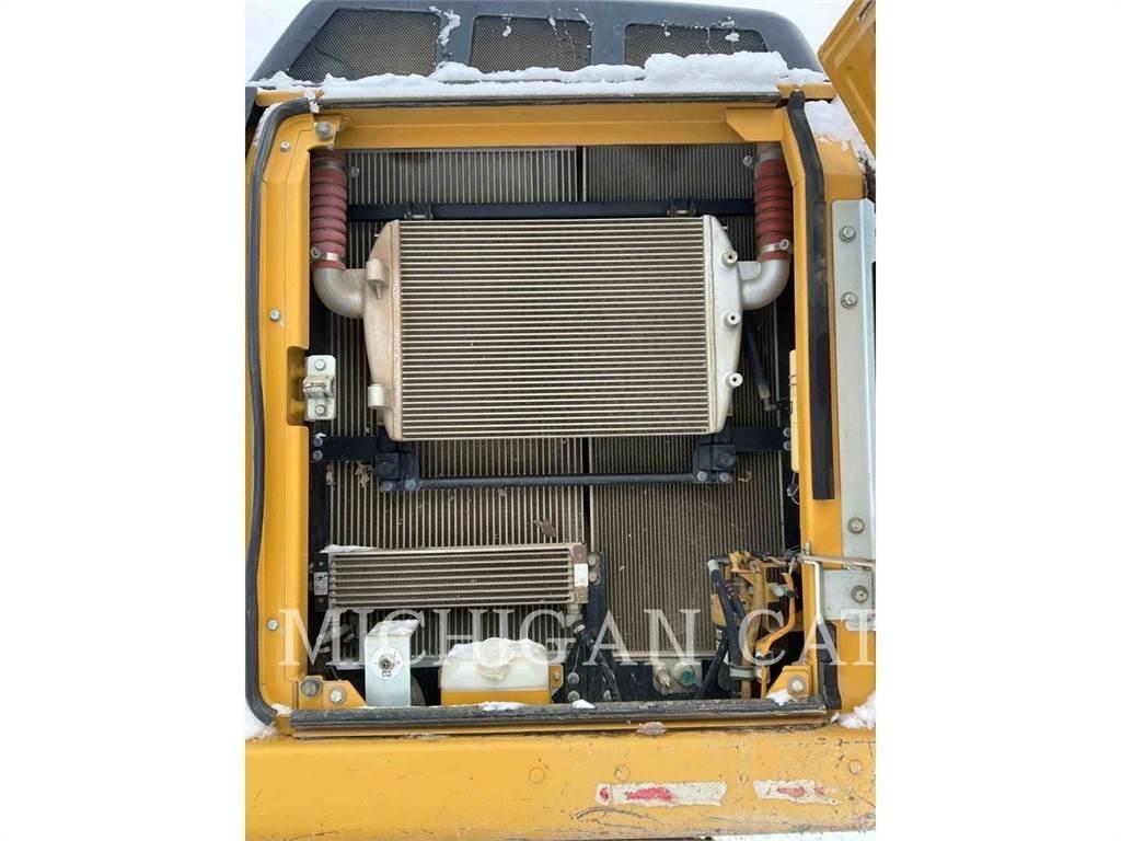 CAT 329EL Гусеничні екскаватори