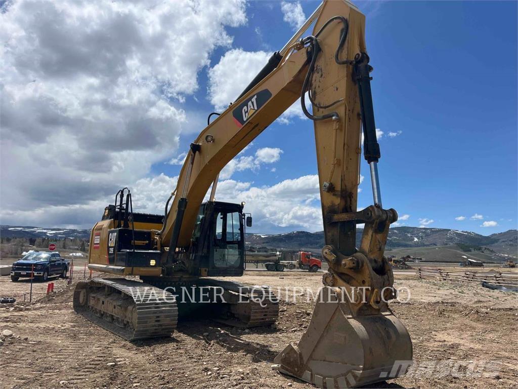 CAT 329EL Гусеничні екскаватори