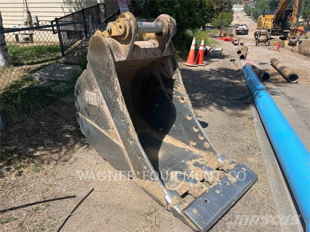 CAT 329FL Гусеничні екскаватори