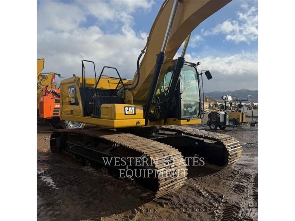 CAT 330 Гусеничні екскаватори