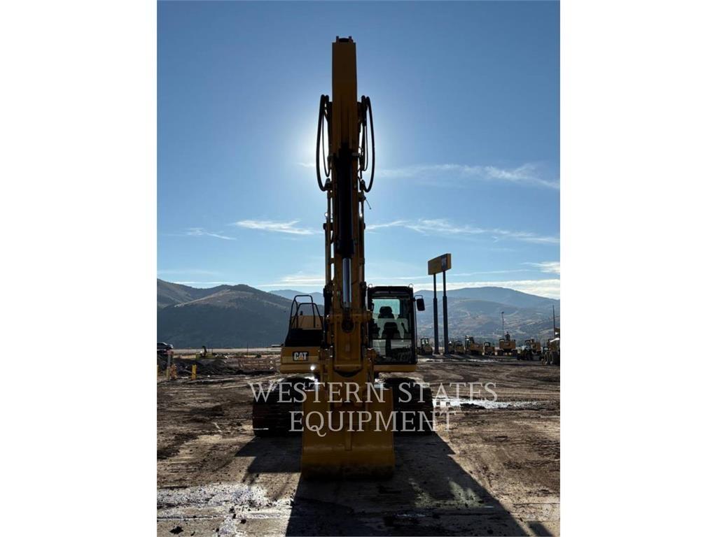 CAT 330 Гусеничні екскаватори