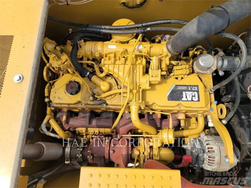 CAT 330-07 Гусеничні екскаватори