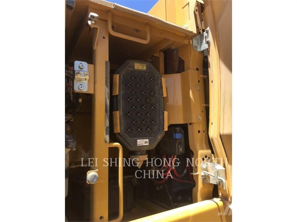 CAT 330-07 Гусеничні екскаватори