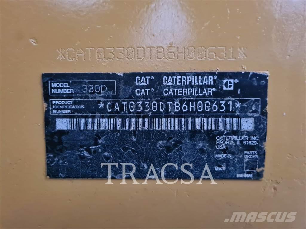 CAT 330D Гусеничні екскаватори