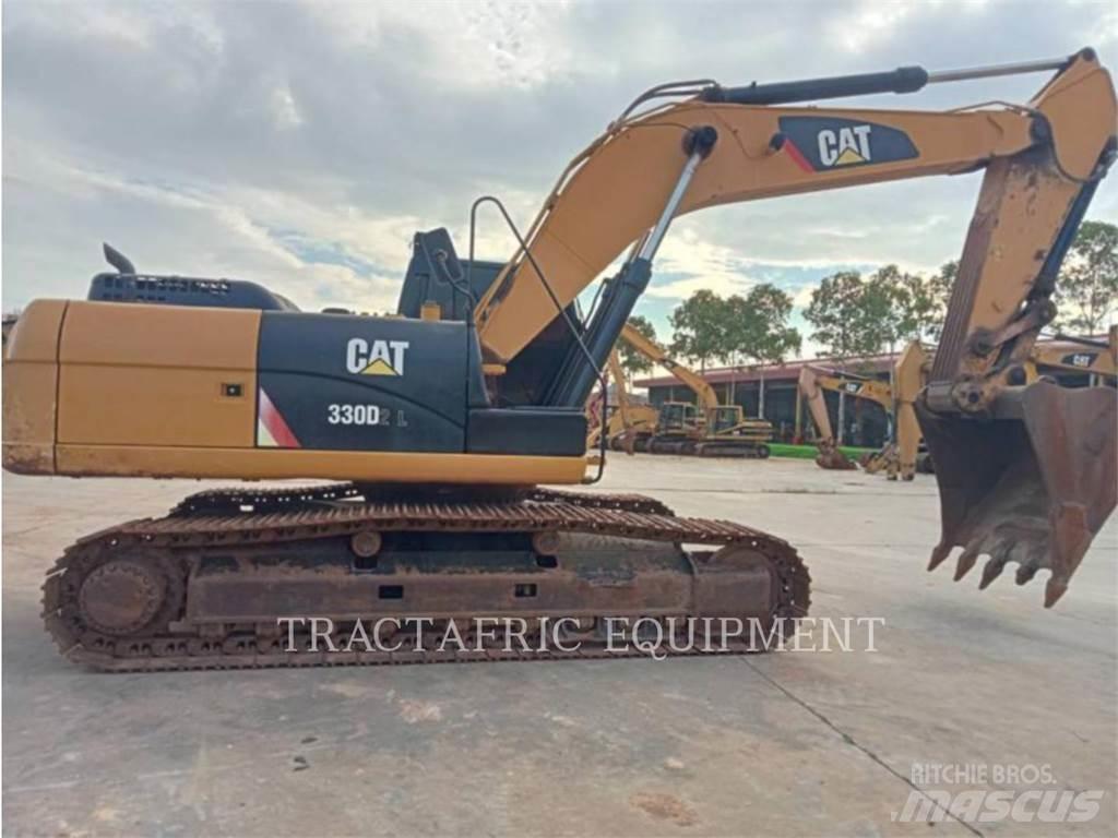 CAT 330D2L Гусеничні екскаватори