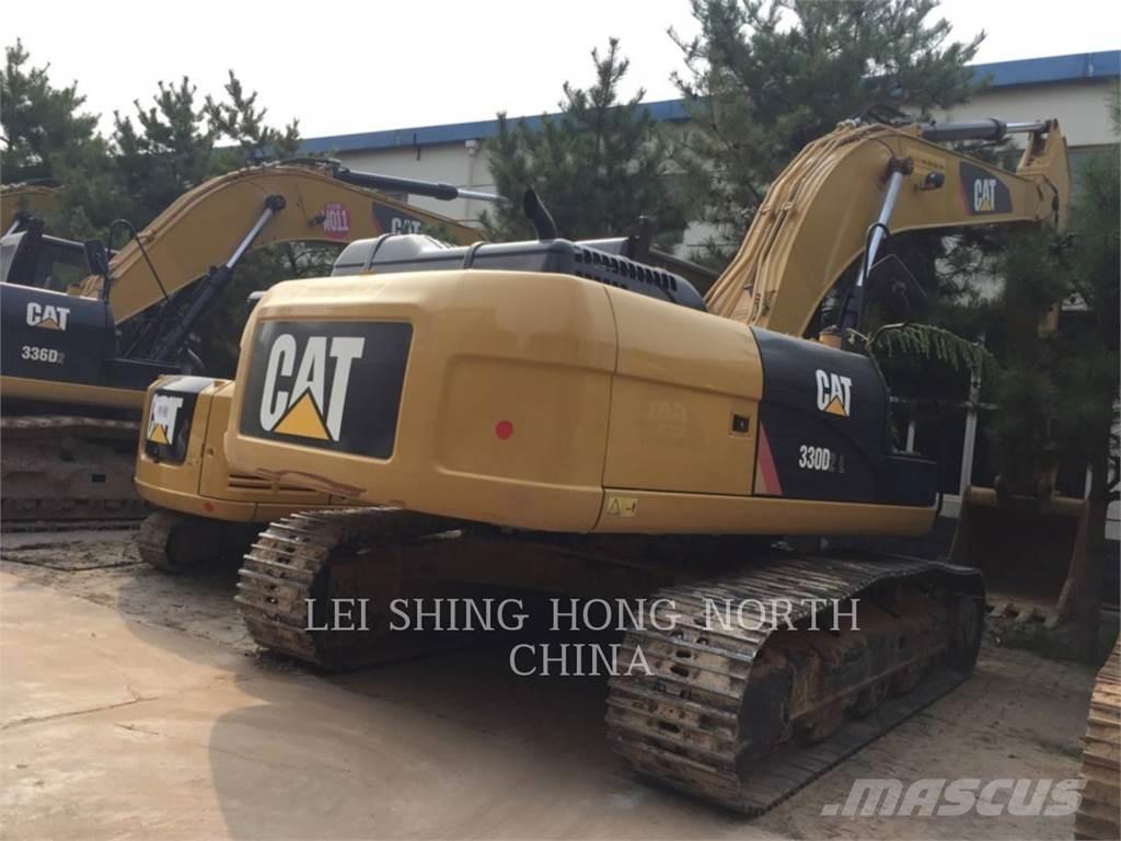 CAT 330D2L Гусеничні екскаватори