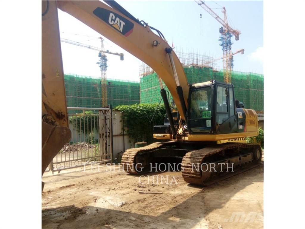 CAT 330D2L Гусеничні екскаватори