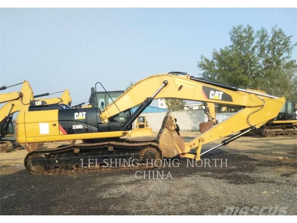 CAT 330D2L Гусеничні екскаватори