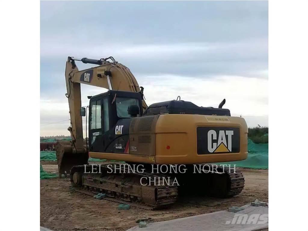 CAT 330D2L Гусеничні екскаватори